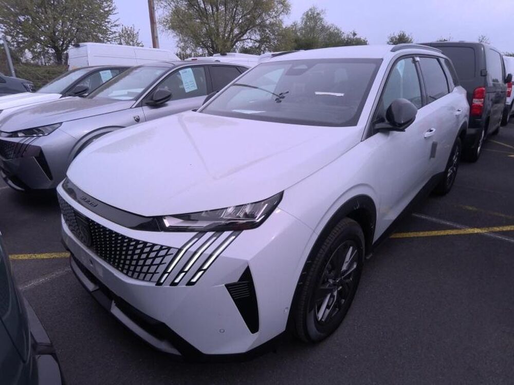 5008 Hybrid 145ch Allure e-DCS6 2025 occasion 78570 Andr&eacute;sy