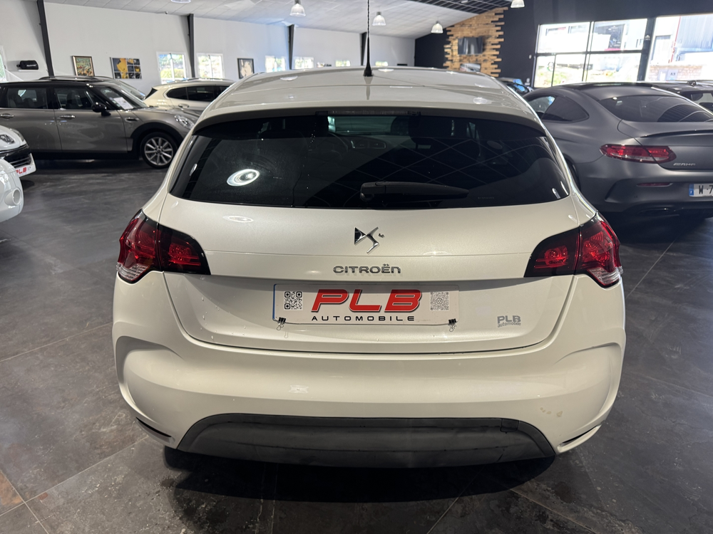 DS4 1.6 E-HDI 115 AIRDREAM CHIC 66 900 KM PLB AUTO 2013 occasion 12000 RODEZ