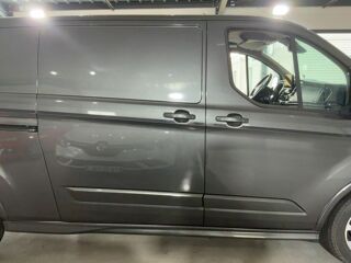 Transit 320 L2H1 2.0 EcoBlue 185 Sport BVA6 2020 occasion 17450 Saint-Laurent-de-la-Pr&eacute;e