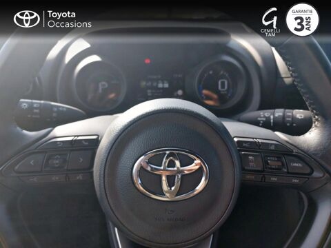 Yaris Cross 116h Design MY22 2023 occasion 26200 Mont&eacute;limar
