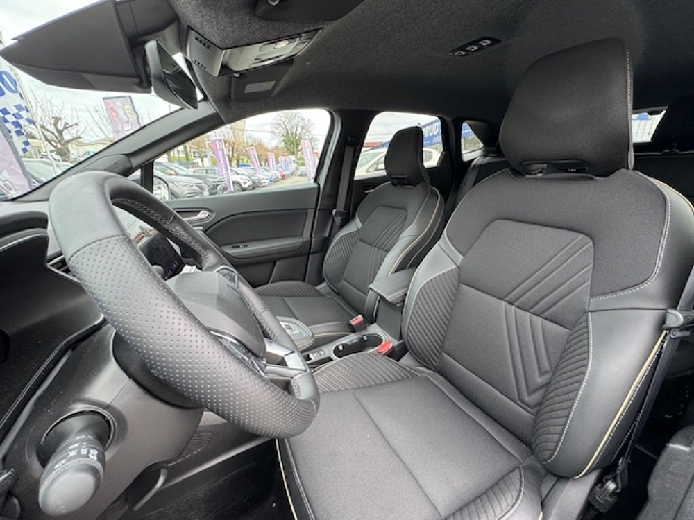 Symbioz 1.6 E-TECH FULL HYBRID 145CH ICONIC 2025 occasion 16400 Puymoyen