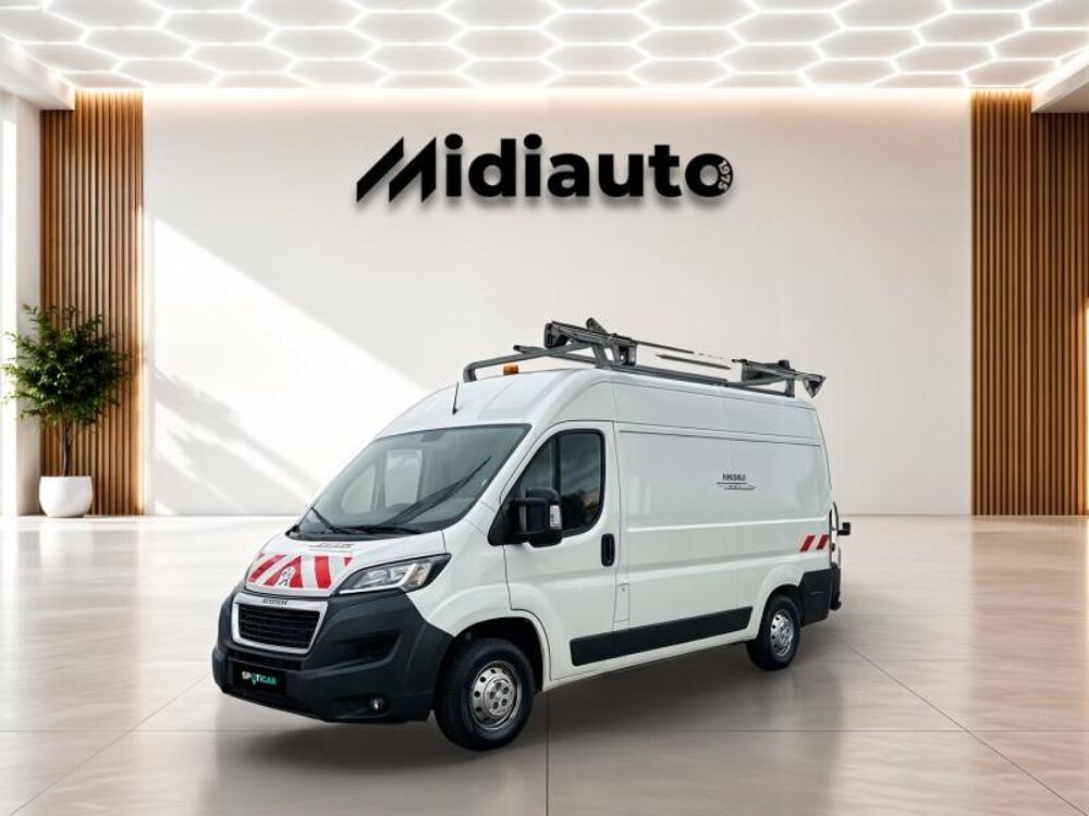 Boxer 335 L2H2 2.2 BlueHDi S&S 120ch Premium 2020 occasion 28500 Vernouillet