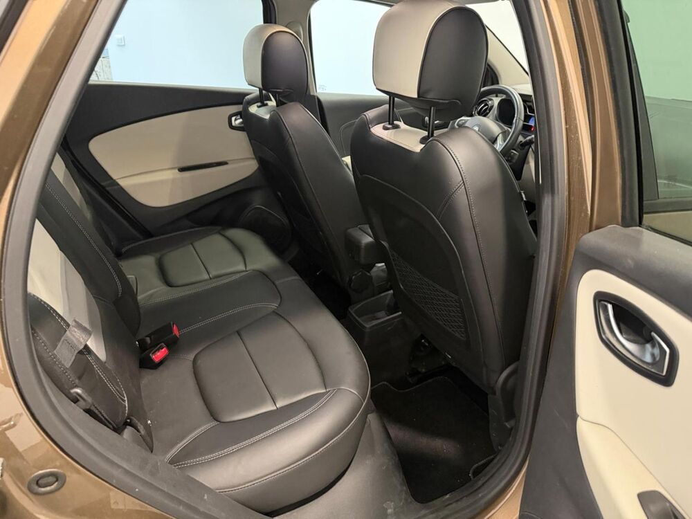 Captur 1.2 TCe 120ch energy Initiale Paris 2017 occasion 78520 LIMAY