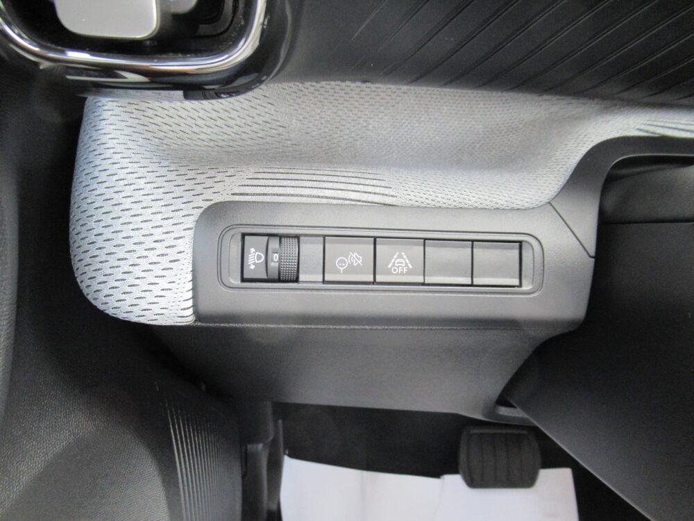 C3 Aircross 1.2 Hybride 145ch MAX e-DCS6 7 places 2026 occasion 91650 BREUILLET