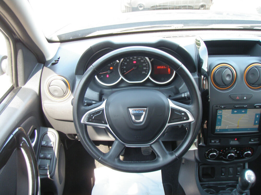 Duster (2) 1.2 TCE 125 ESSENTIEL 4X2 2018 occasion 93220 Gagny