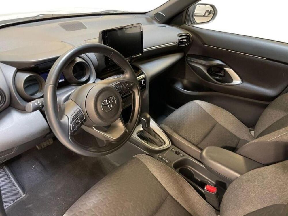 Yaris Cross 116h Design MY22 2023 occasion 13400 Aubagne