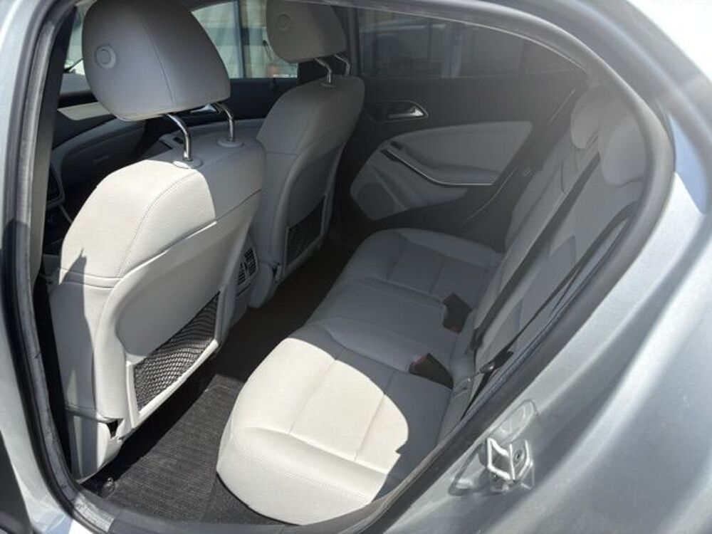 Classe GLA 250 SENSATION 4MATIC 7G-DCT 2014 occasion 85400 Sainte-Gemme-la-Plaine