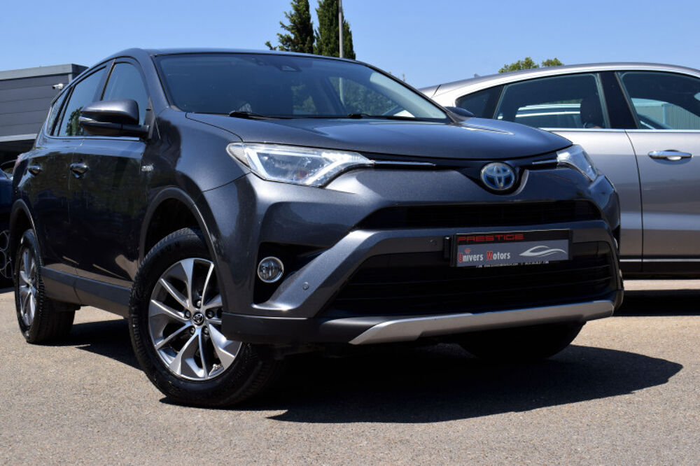 RAV 4 197 HYBRIDE DYNAMIC 2WD CVT 2017 occasion 34740 Vendargues