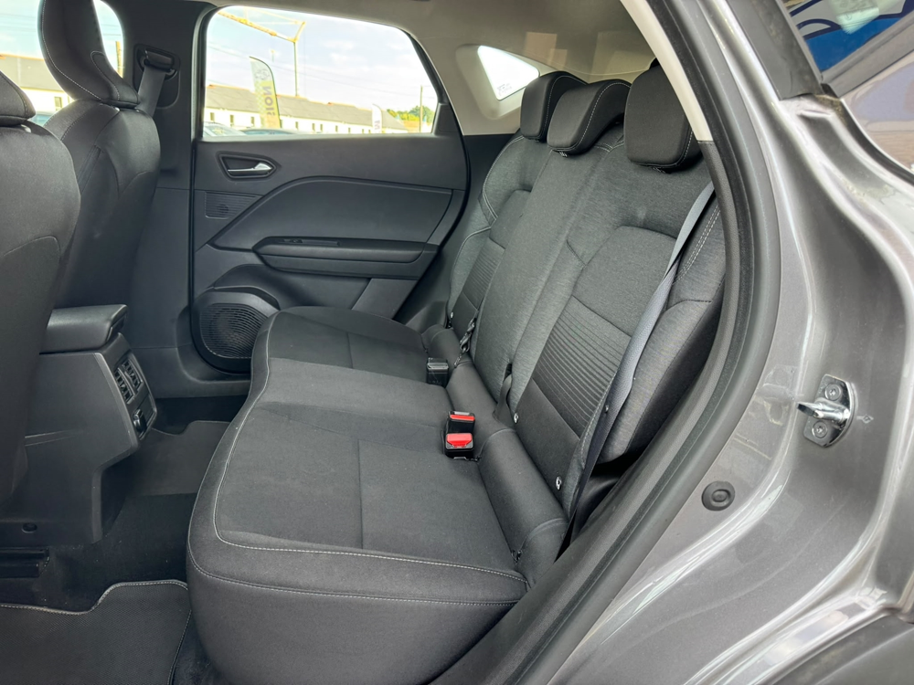 Captur 1.5 BLUE DCI 115CH BUSINESS EDC 2020 occasion 49070 Saint-L&eacute;ger-de-Lini&egrave;res