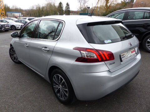 308 1.2 PURETECH 130CH ALLURE S&S 5P 2016 occasion 77144 Mont&eacute;vrain