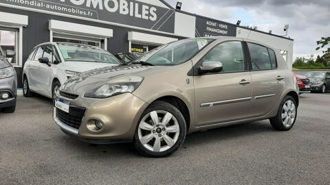 Annonce voiture Renault Clio III 7300 €