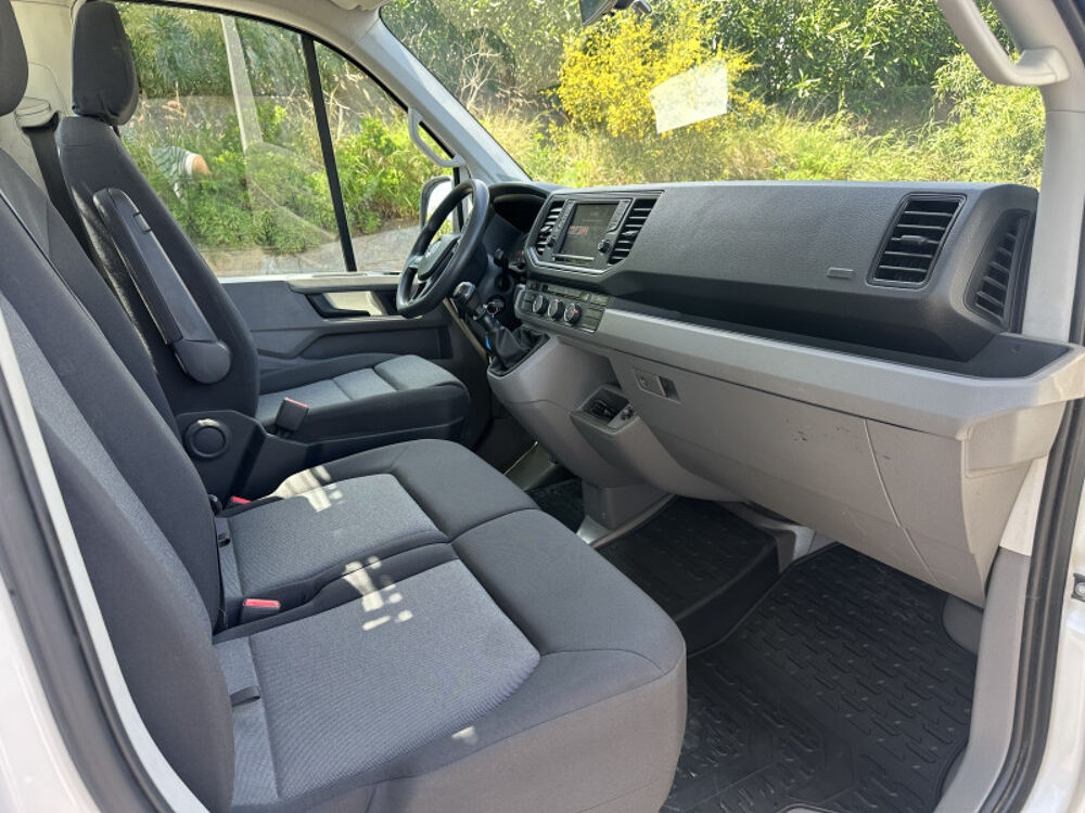 Crafter 35 L3 2.0 TDI 177CH BUSINESS LINE PROPULSION PLATEAU 2020 occasion 83120 Sainte-Maxime