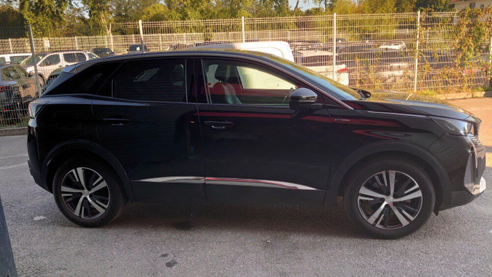 3008 PLUG-IN HYBRID 225CH ALLURE PACK E-EAT8 2023 occasion 40990 Saint-Paul-l&egrave;s-Dax