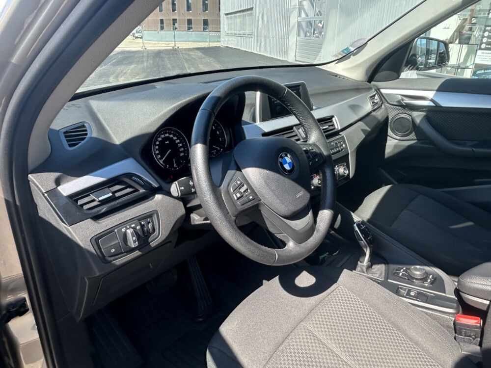 X1 (F48) SDRIVE18IA 136CH LOUNGE DKG7 2022 occasion 38130 ECHIROLLES