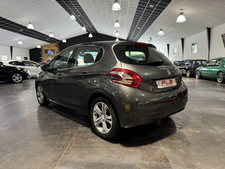 208 1.6 E-HD I115 CV ALLURE 5P 86 000 KM PLBA AUTO 2012 occasion 12000 RODEZ