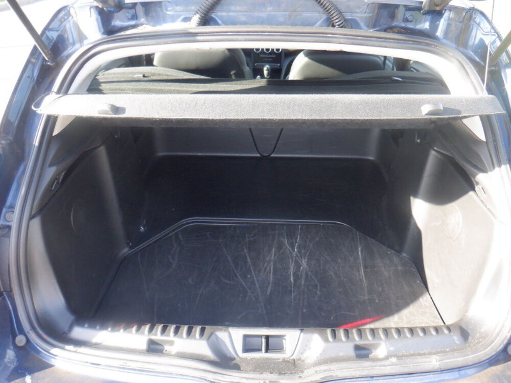 Megane IV 1.3 TCE 115CH FAP AIR NAV 2020 occasion 27310 Bourg-Achard