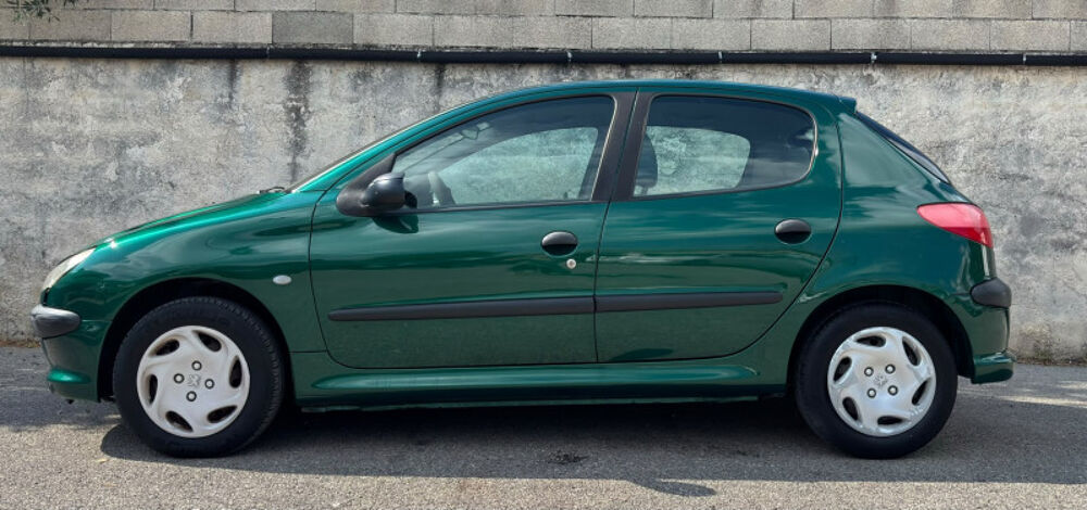 206 1.9 D XR PRESENCE 5P 2003 occasion 13400 AUBAGNE