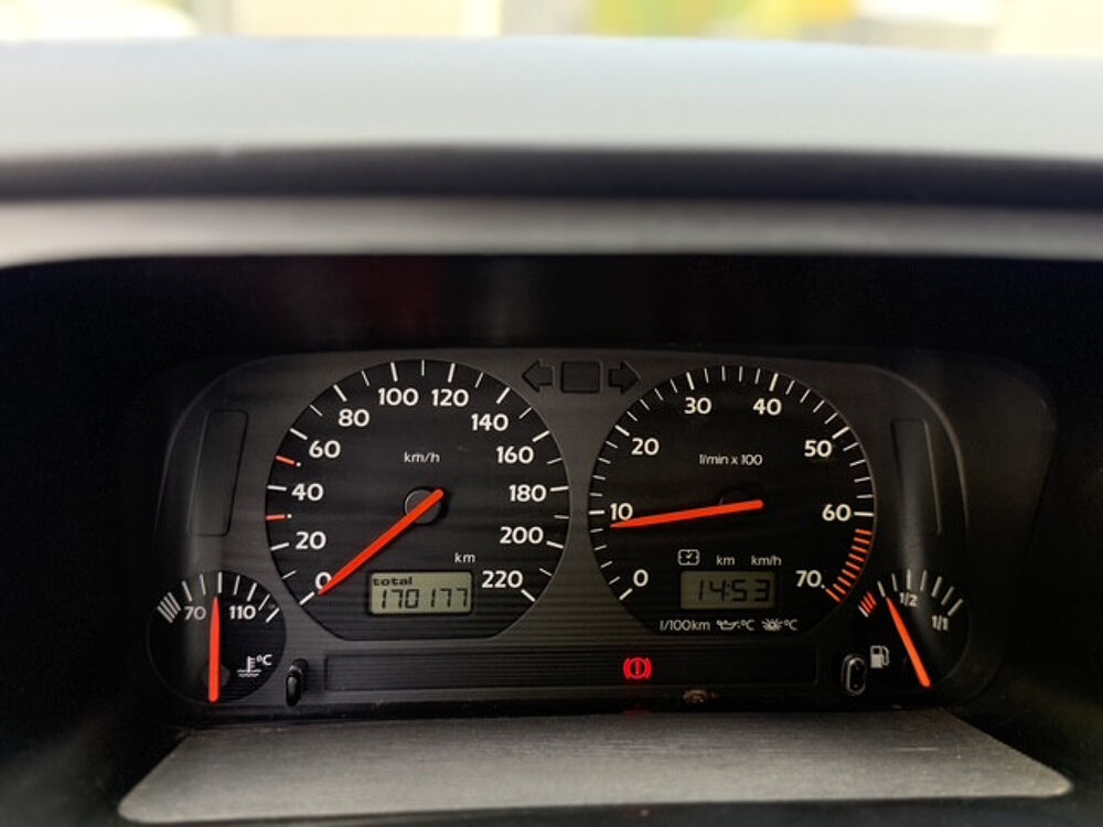 Golf 2.0 115CH CARAT 2001 occasion 95430 Butry-sur-Oise