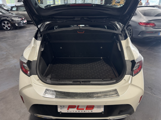 Corolla 184 CV 62 800 KM PREMIERE MAIN HYBRIDE COLLECTION MY19 2019 occasion 12000 RODEZ