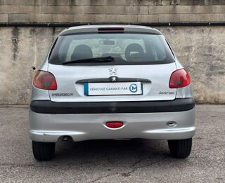 206 1.4 HDI EXECUTIVE 5P 2005 occasion 13400 AUBAGNE