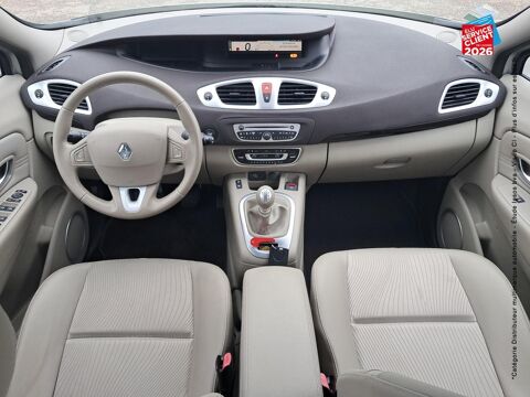 Grand Sc&eacute;nic II 1.9 dCi 130ch FAP Privil&egrave;ge Euro5 5 places 2009 occasion 57970 Illange