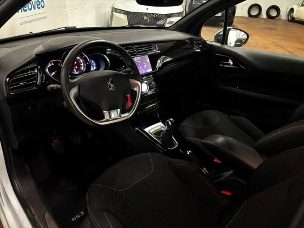 DS3 PURETECH 82CH CONNECTED CHIC 2018 occasion 69890 La Tour-de-Salvagny