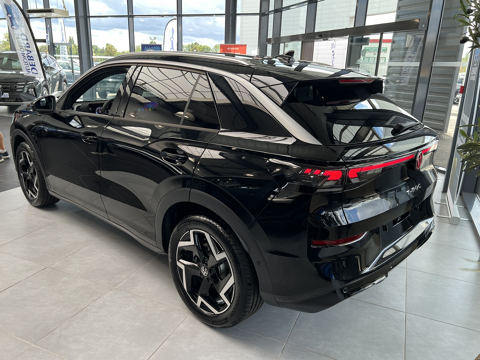 T-ROC 1.5 ETSI 150CH R-LINE DSG7 2026 occasion 49070 Saint-L&eacute;ger-de-Lini&egrave;res