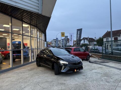 Clio 1.6 E-Tech 145ch full hybrid esprit Alpine 2025 occasion 78300 Poissy