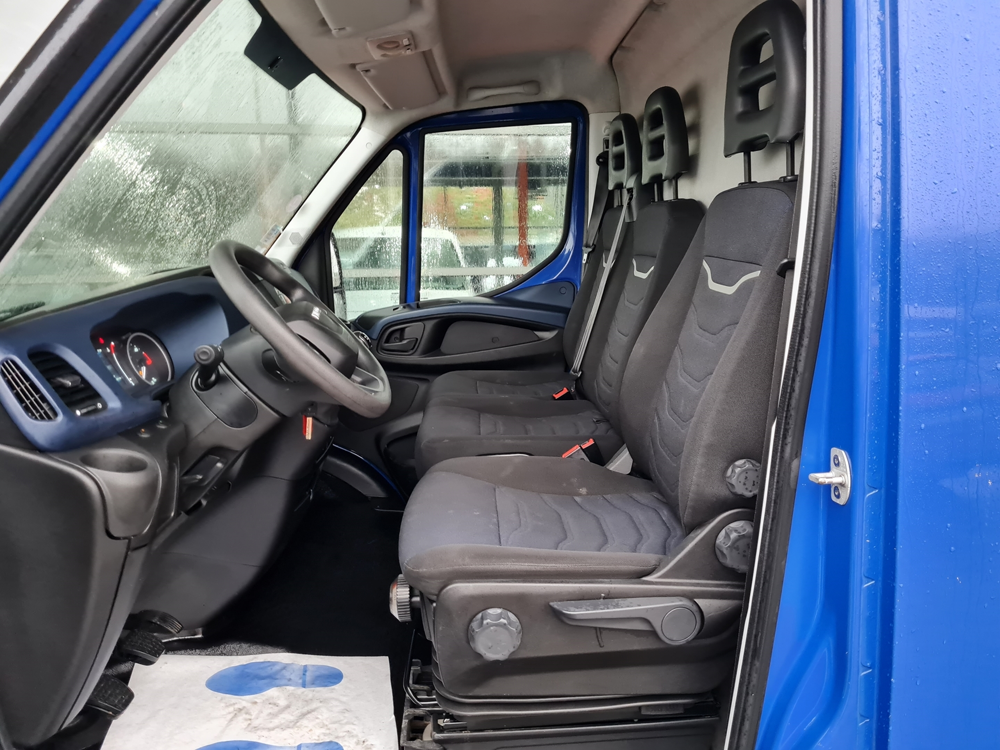 Daily 33S14H V12 2020 occasion 28630 Nogent-le-Phaye