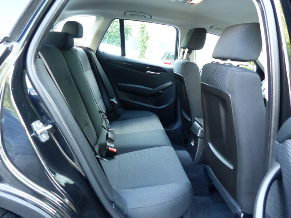 X1 (E84) SDRIVE18I 150CH LUXE 2011 occasion 77144 Mont&eacute;vrain