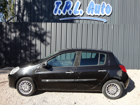 Clio III 1.4 16V 98CH PRIVILEGE 5P 2007 occasion 82000 Montauban