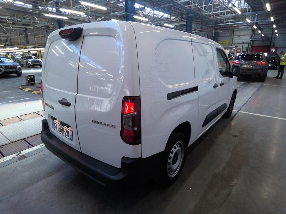 Berlingo XL 950kg BlueHDi 100ch S&S Pack Premium Connect / 14900&curren; HT 2024 occasion 82000 Montauban