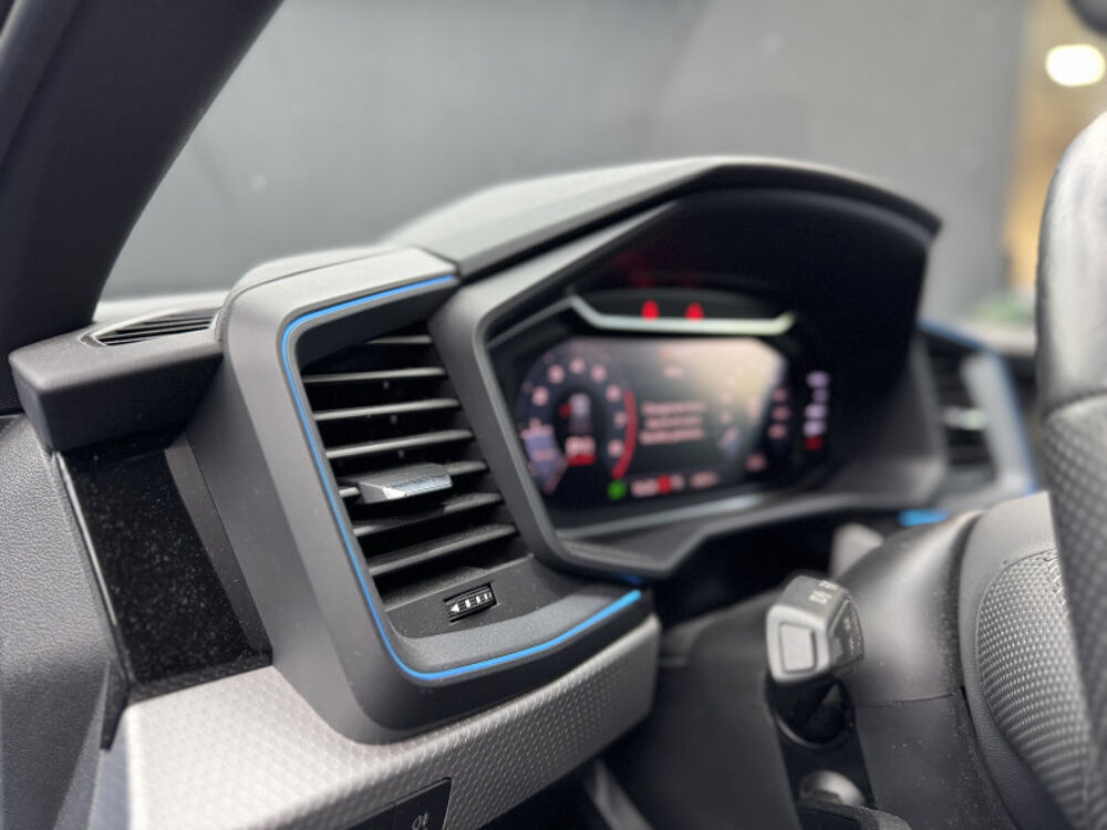 A1 40 TFSI 200CH S LINE S TRONIC 6 TVA RECUPERABLE 1 ERE MAIN 2019 occasion 57185 CLOUANGE