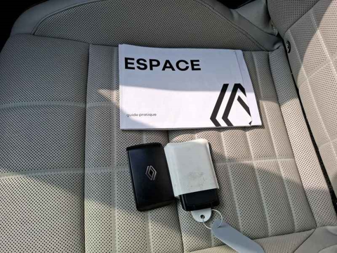 Espace 1.2 E-TECH FULL HYBRID 200CH ICONIC 5 PLACES - 24 2024 occasion 56530 Qu&eacute;ven