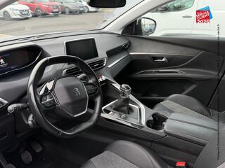 5008 1.2 PureTech 130ch S&S Allure 2019 occasion 51100 Reims