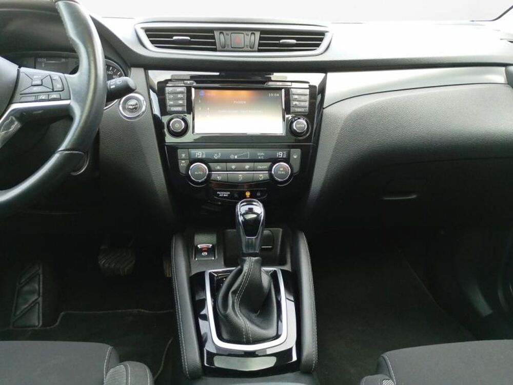 Qashqai 1.2 DIG-T 115ch N-Connecta 2018 occasion 63000 Clermont-Ferrand