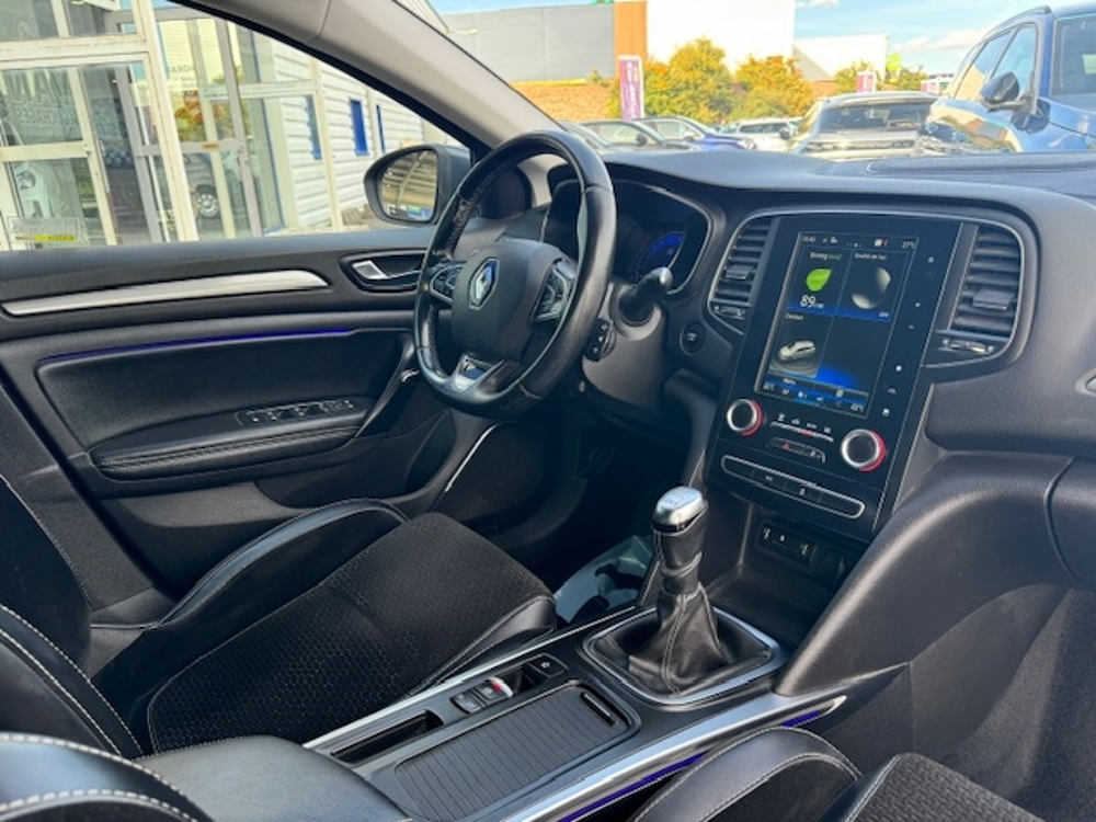 Megane IV 1.6 DCI 130CH ENERGY INTENS 2018 occasion 16400 Puymoyen
