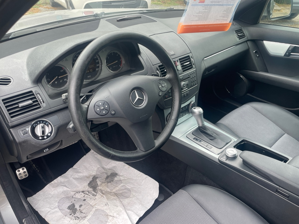 Classe C 220 CDI AVANTGARDE BA 2008 occasion 24660 COULOUNIEIX CHAMIERS