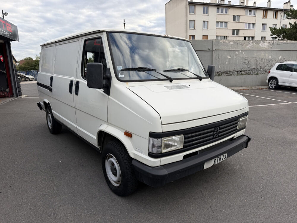 J5 1.8 66 CV ESSENCE 1 PROPRIETAIRE 1994 occasion 93220 Gagny