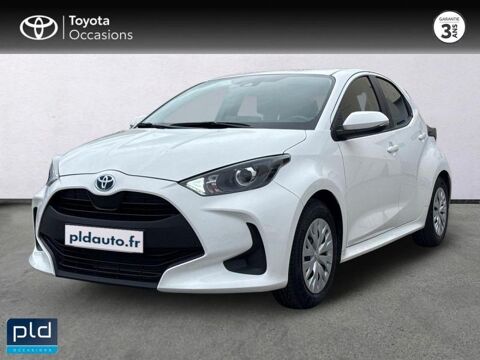 Toyota Yaris 116h Dynamic 5p MY22 2023 occasion Salon-de-Provence 13300