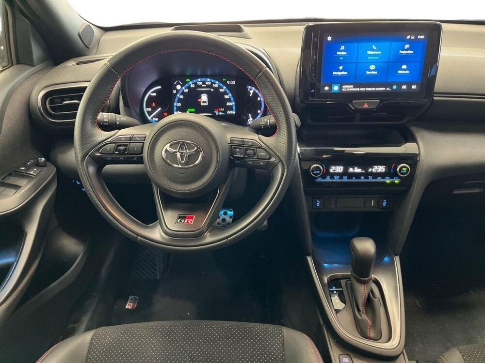 Yaris Cross 116h GR Sport MY22 2023 occasion 13300 Salon-de-Provence
