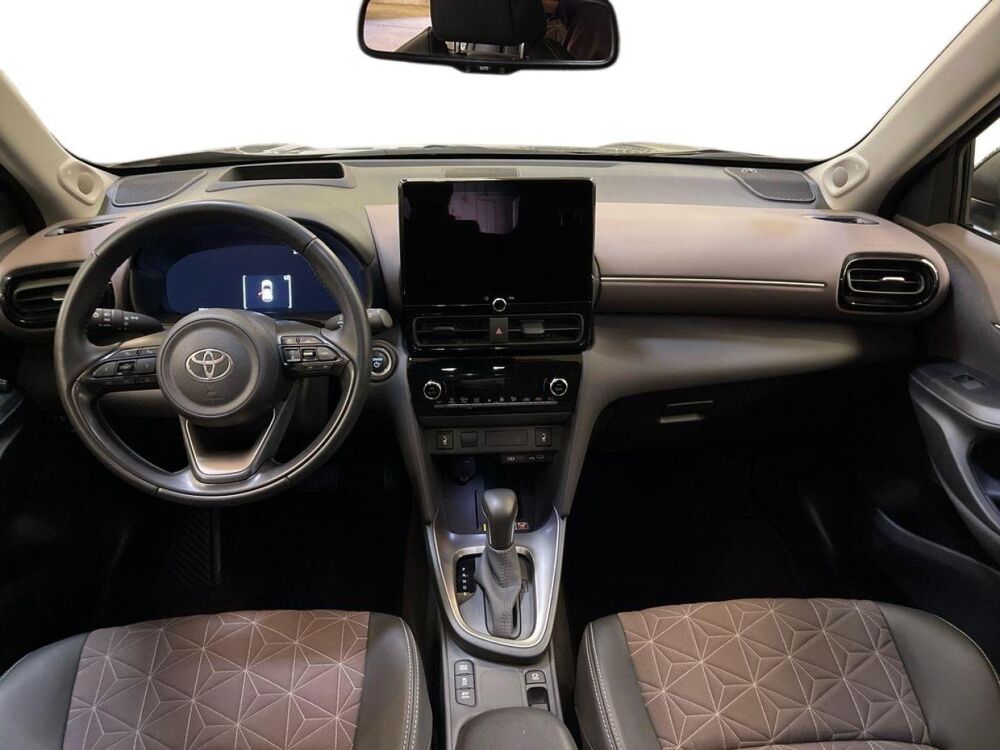 Yaris Cross 130h Collection MC24 2024 occasion 13400 Aubagne