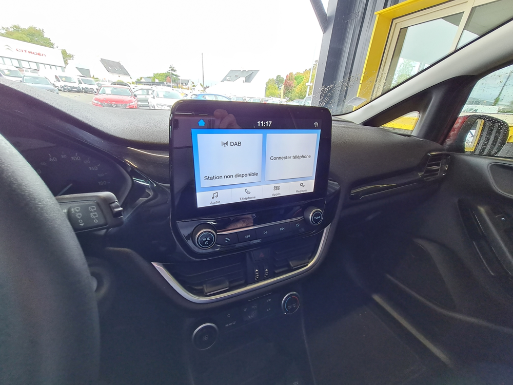 Fiesta 1.1 75CH COOL & CONNECT 5P 2020 occasion 56530 Qu&eacute;ven