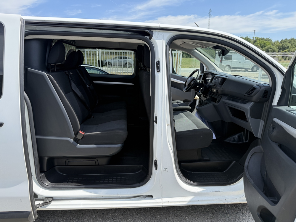 Jumpy XL 2.0 BLUEHDI 145CH S&S CABINE APPROFONDIE FIXE 2022 occasion 26740 Les Tourrettes