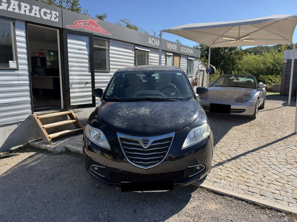 Ypsilon 0.9 TWINAIR PLATINUM STOP&START 5P 2014 occasion 83120 Sainte-Maxime