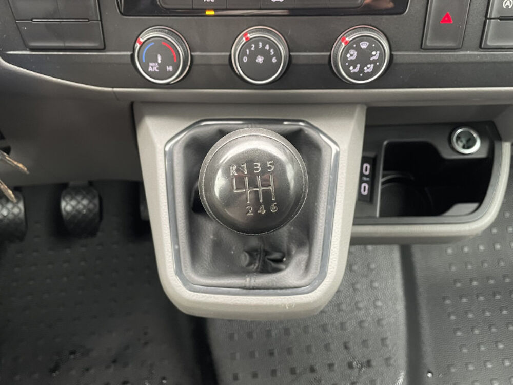Transporter 2.8T L1H1 2.0 TDI 150CH BUSINESS PLUS 2023 occasion 57350 Stiring-Wendel