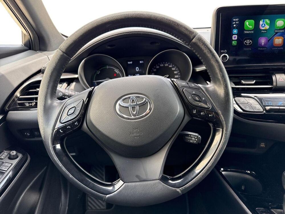 C-HR 2.0 Hybride 184ch Design Ultimate E-CVT 2023 occasion 13300 Salon-de-Provence