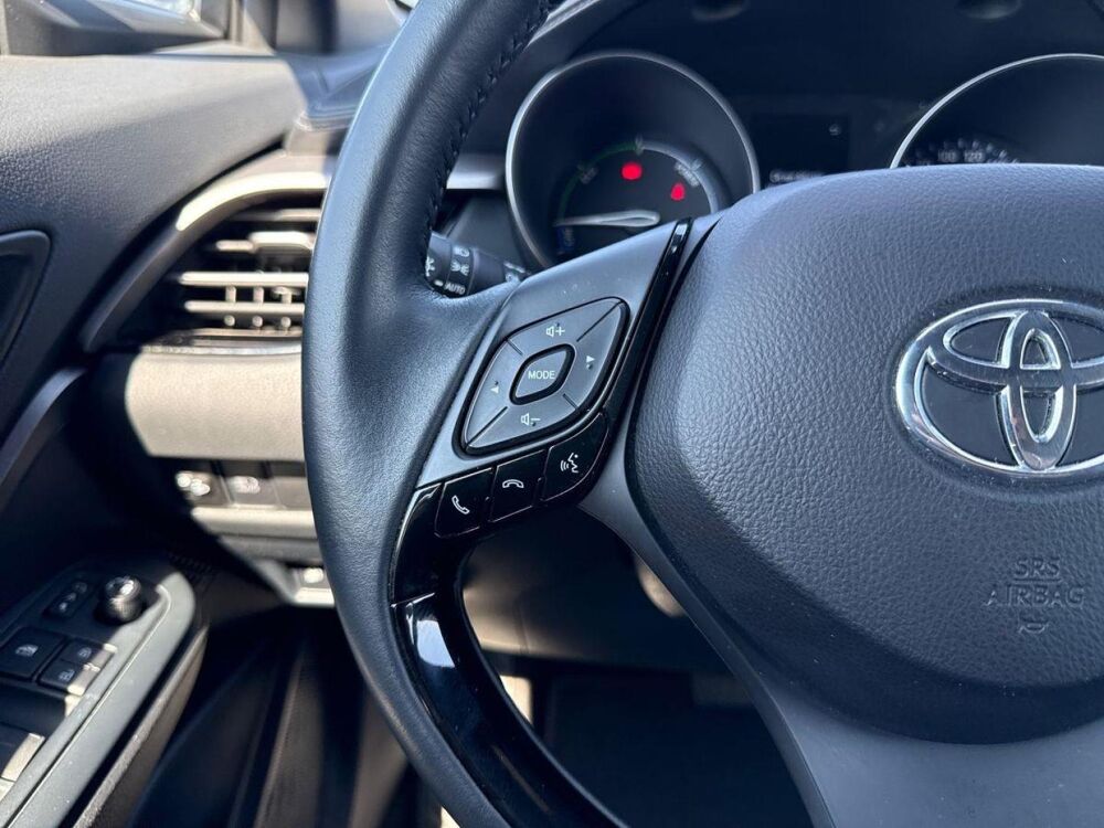 C-HR 1.8 Hybride 122ch Dynamic Ultimate E-CVT 2023 occasion 84120 Pertuis