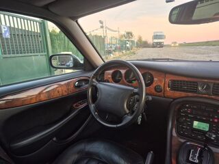 XJ 4.0 V8 PACK CLASSIQUE BA 2000 occasion 95420 MAGNY EN VEXIN