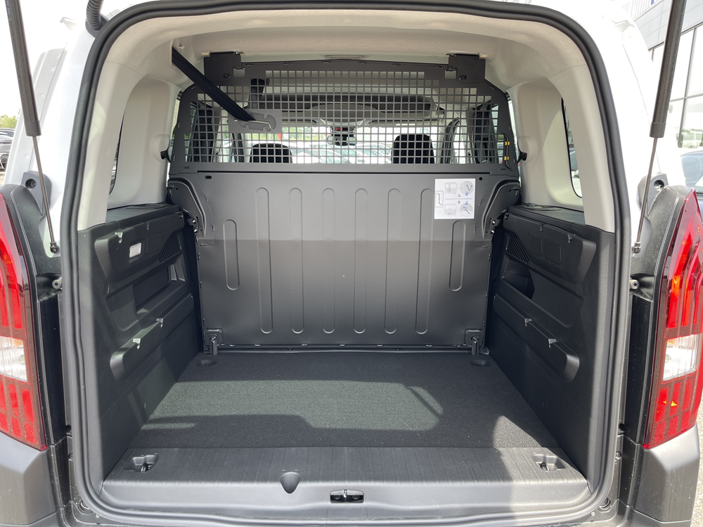 Rifter TAILLE M - 1.5 BLUEHDI 130CH S&S ALLURE 5 PLACES EAT8 2026 occasion 33700 M&eacute;rignac